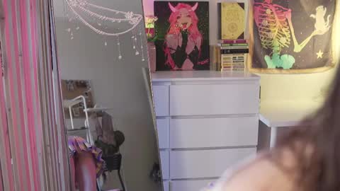 Lina -  online show from March 2026 09:26:02 AM