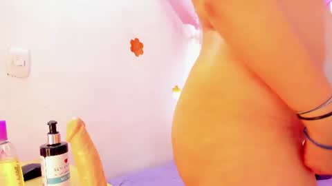 Lina online show from July 2026 09:03:02 PM