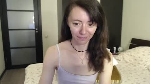 Lina Rouge online show from July 2026 03:32:01 AM