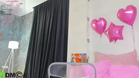 Snapshot of lina_smilee chatting on May 2026 01:57:16 AM Lina online show from May 2026 01:57:16 AM