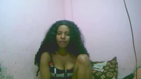 linah1123 online show from December 2025 10:42:02 AM