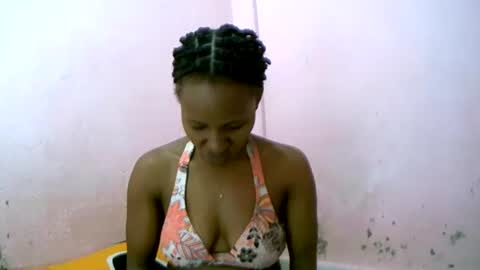 Snapshot of linah1123 chatting on March 2026 07:12:02 AM linah1123 online show from March 2026 07:12:02 AM