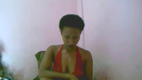 Snapshot of linah1123 chatting on April 2026 06:38:01 PM linah1123 online show from April 2026 06:38:01 PM