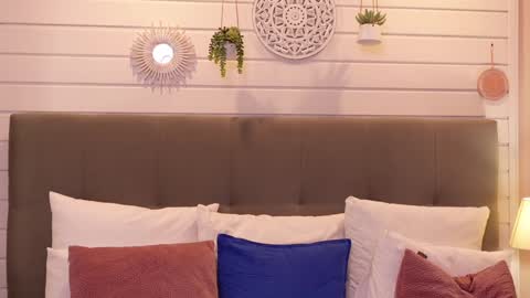 LinaReese online show from January 2025 11:17:01 AM