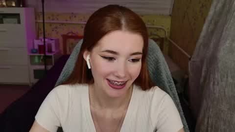 Luna online show from May 2026 07:11:01 PM