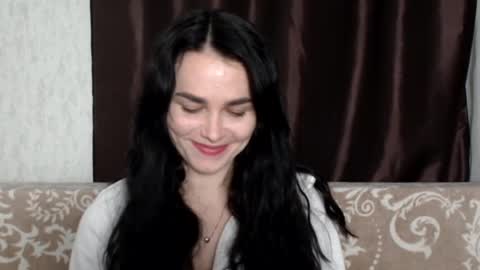 Linda online show from March 2025 07:39:01 PM