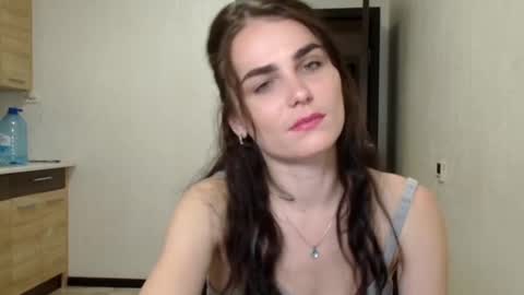 Linda online show from September 2025 06:56:02 PM