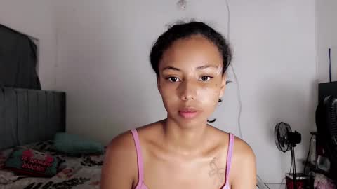 Snapshot of linda_brown_1 chatting on February 2026 12:25:01 PM linda brown online show from February 2026 12:25:01 PM