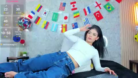  LINDA  online show from July 2026 11:14:01 AM