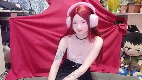 linda_harrisons online show from February 2025 09:44:02 PM