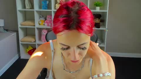 Linda online show from July 2026 08:21:01 AM