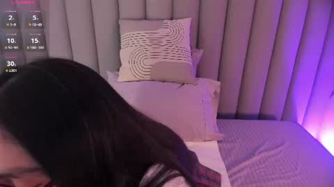Linda  online show from July 2026 10:43:02 AM