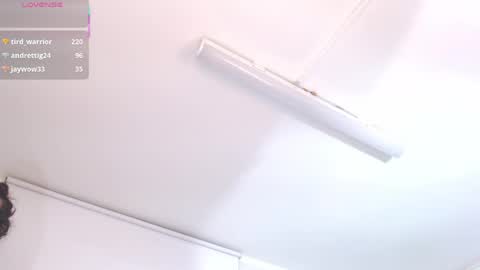 Maria Paula online show from April 2026 01:41:02 PM