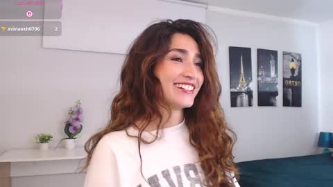 Maria Paula online show from April 2026 01:31:02 PM