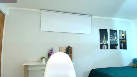 Maria Paula online show from May 2026 12:22:02 PM