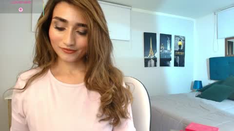 Maria Paula online show from May 2026 12:22:02 PM