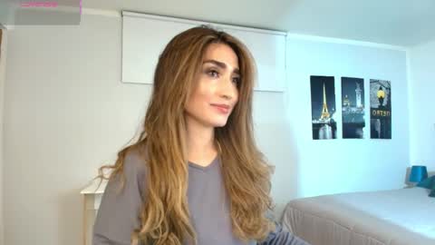 Maria Paula online show from May 2026 12:21:02 PM