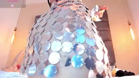 Linda Saenz online show from March 2025 06:08:02 PM