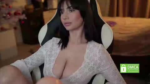 Snapshot of linda_warners chatting on February 2026 03:28:01 PM Call me Linda online show from February 2026 03:28:01 PM