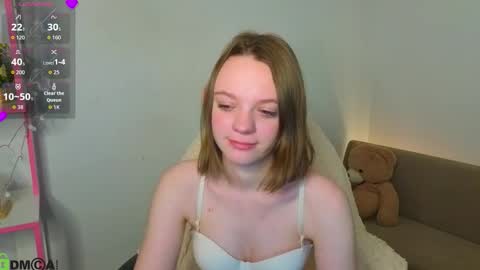 Snapshot of lindaa_bell chatting on February 2026 01:13:02 AM My real name is Olivia online show from February 2026 01:13:02 AM