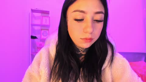 Snapshot of lindaa_miller chatting on January 2025 06:34:02 AM linda miller online show from January 2025 06:34:02 AM