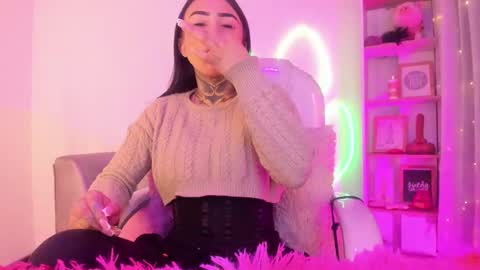 Snapshot of lindaa_miller chatting on March 2025 08:30:01 AM linda miller online show from March 2025 08:30:01 AM