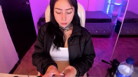 Snapshot of lindaa_miller chatting on October 2025 08:31:02 PM linda miller online show from October 2025 08:31:02 PM