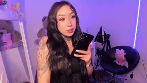 Snapshot of lindaa_miller chatting on October 2025 06:15:01 AM linda miller online show from October 2025 06:15:01 AM