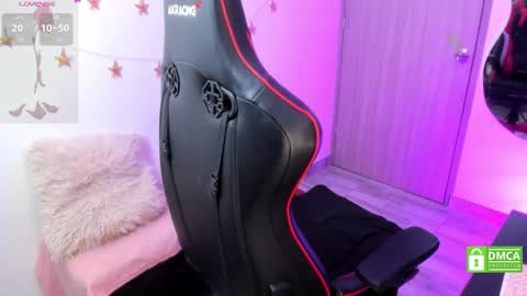 Linda Silverstone online show from March 2026 06:07:01 PM