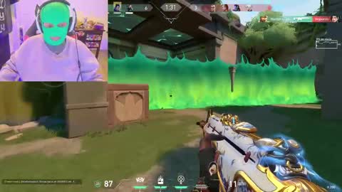 Snapshot of linddamortt chatting on February 2025 05:04:01 AM CatalinaANIDEA online show from February 2025 05:04:01 AM