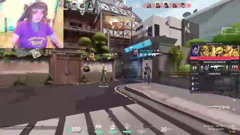 Snapshot of linddamortt chatting on March 2025 06:24:02 AM CatalinaANIDEA online show from March 2025 06:24:02 AM