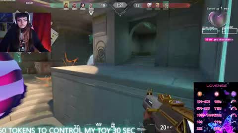 Snapshot of linddamortt chatting on September 2025 02:33:01 AM CatalinaANIDEA online show from September 2025 02:33:01 AM