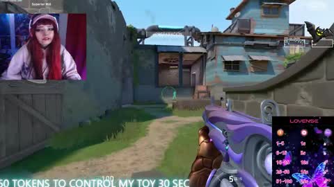 Snapshot of linddamortt chatting on September 2025 01:44:01 AM CatalinaANIDEA online show from September 2025 01:44:01 AM