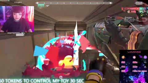 Snapshot of linddamortt chatting on October 2025 09:49:02 PM CatalinaANIDEA online show from October 2025 09:49:02 PM