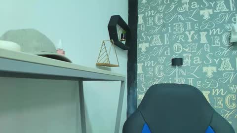  Lindsey  online show from December 2025 11:50:01 AM