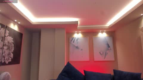 Snapshot of lindseycox chatting on October 2025 04:21:02 AM Lin online show from October 2025 04:21:02 AM