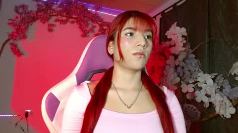 LINDSEYFERRER online show from April 2026 01:52:02 PM