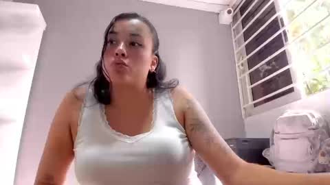 Lindsy online show from September 2025 01:44:02 PM