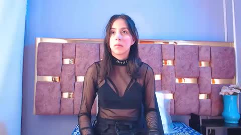 Snapshot of ling_ling24 chatting on January 2026 07:10:02 AM ling ling24 online show from January 2026 07:10:02 AM
