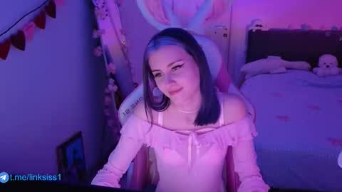 Snapshot of linksiss chatting on March 2026 04:35:01 PM linksiss online show from March 2026 04:35:01 PM