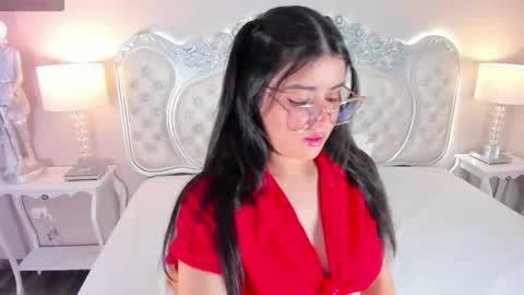 Linna online show from October 2025 04:21:02 AM