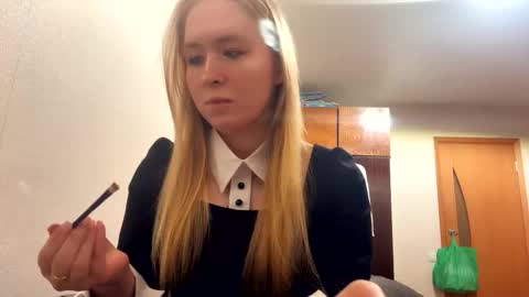 Snapshot of linncrisafi chatting on February 2026 07:34:02 PM Rose online show from February 2026 07:34:02 PM