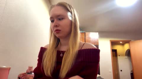 Snapshot of linncrisafi chatting on February 2026 07:24:02 PM Rose online show from February 2026 07:24:02 PM