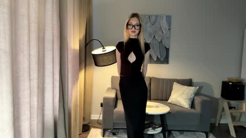 Emma online show from April 2026 09:17:01 AM