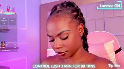 Snapshot of linsyadams chatting on March 2025 08:48:02 AM online show from March 2025 08:48:02 AM