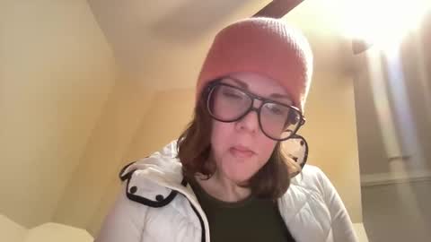 Snapshot of linusloves chatting on November 2025 07:34:02 AM linusloves online show from November 2025 07:34:02 AM