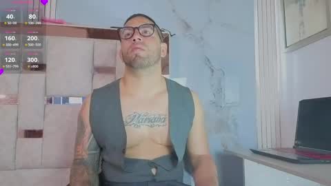 Lion and Aria online show from May 2026 07:07:01 PM