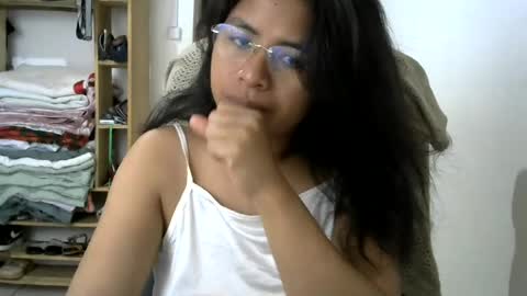 liora online show from June 2026 09:00:01 AM