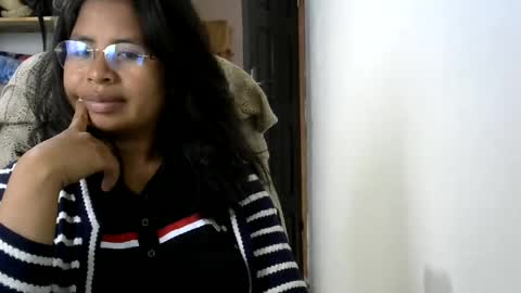 Liora selenex online show from June 2026 10:48:01 AM