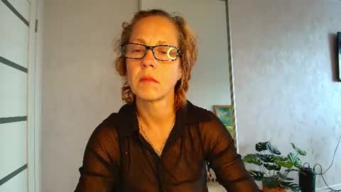 Liora Weiss online show from July 2026 12:22:01 PM